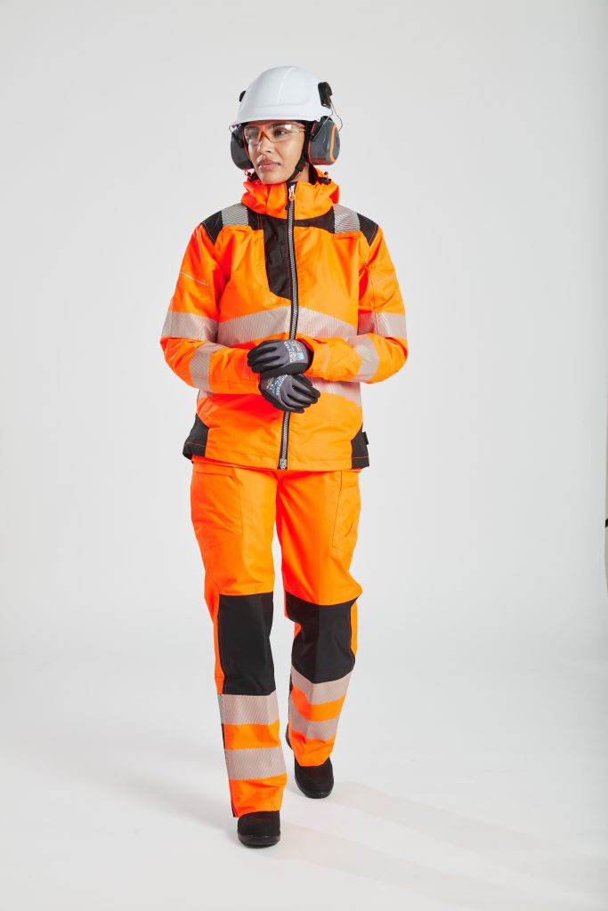 Portwest PW382 PW3 Hi Vis Women's Winter Jacket - Orange model