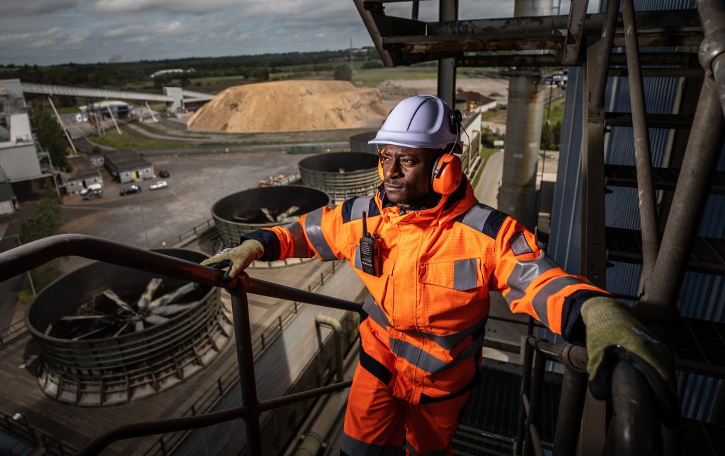 Ear defenders with hi vis workwear